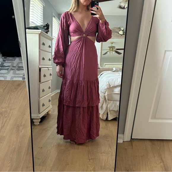 NWT Shore Shop Pink Plunge Neck Smocked Sundress Cutout Long Sleeve Size Small - Picture 2 of 7